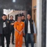 AP pelaku pencurian HP digelandang oleh Polisi