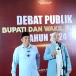 Abdusy Syakur dan Putri Karlina saat konferensi pers usai debat publik