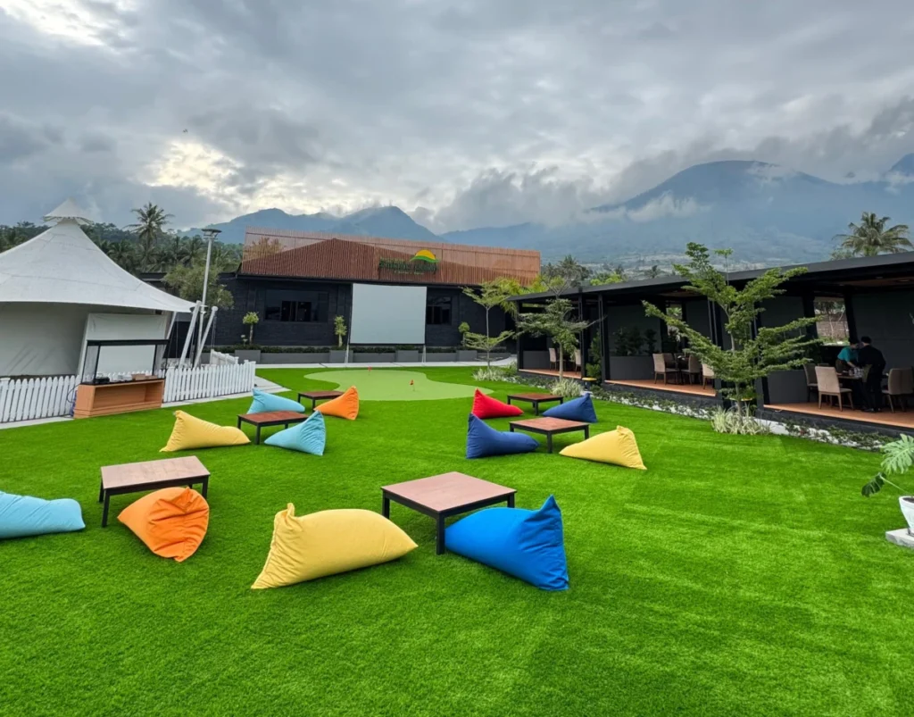 Golf View Glamping Resto Sabda Alam (Rizki/ Radar Garut)