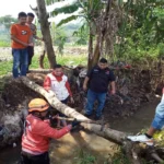 Yudha Puja Turnawan turun ke irigasi Badama yang jebol akibat banjir