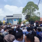 honorer Garut turun ke gedung DPRD