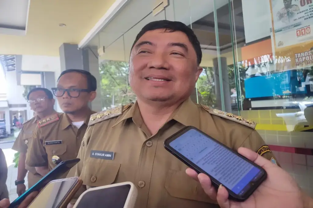 Bupati Garut Abdusy Syakur