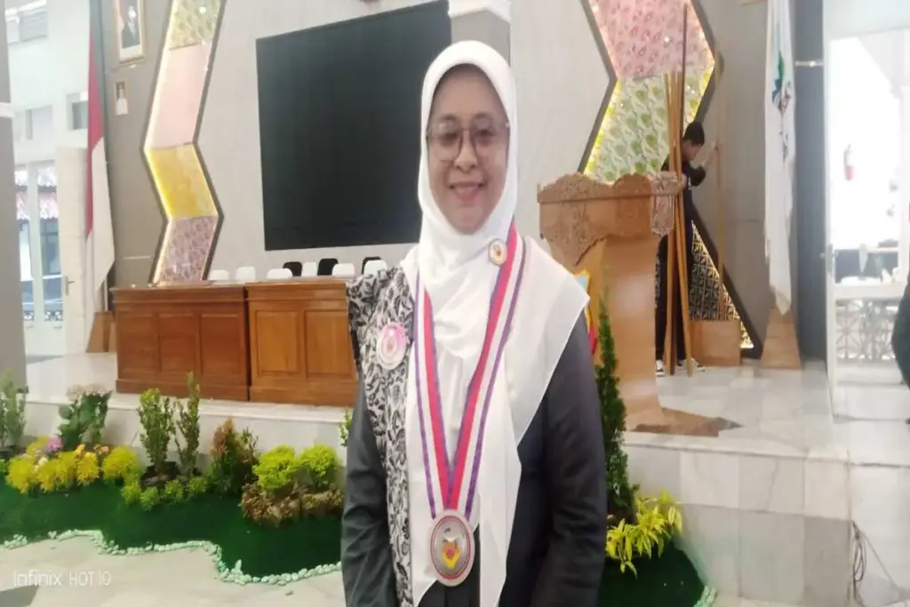 Ketua Ikatan Bidan Indonesia (IBI) Kabupaten Garut, Husnul Khotimah,