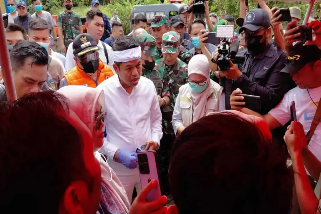 Gubernur Dedi Mulyadi meninjau RSUD Pameungpeuk