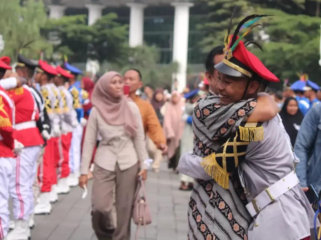 Anak-anak hasil didikan militer menjadi pembawa acara di upacara Harkitnas