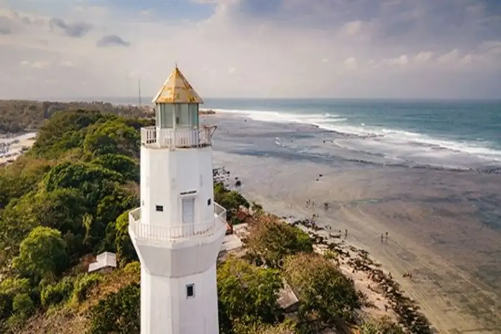 5 Pantai Terindah di Garut untuk Liburan Akhir Pekan yang Tak Terlupakan