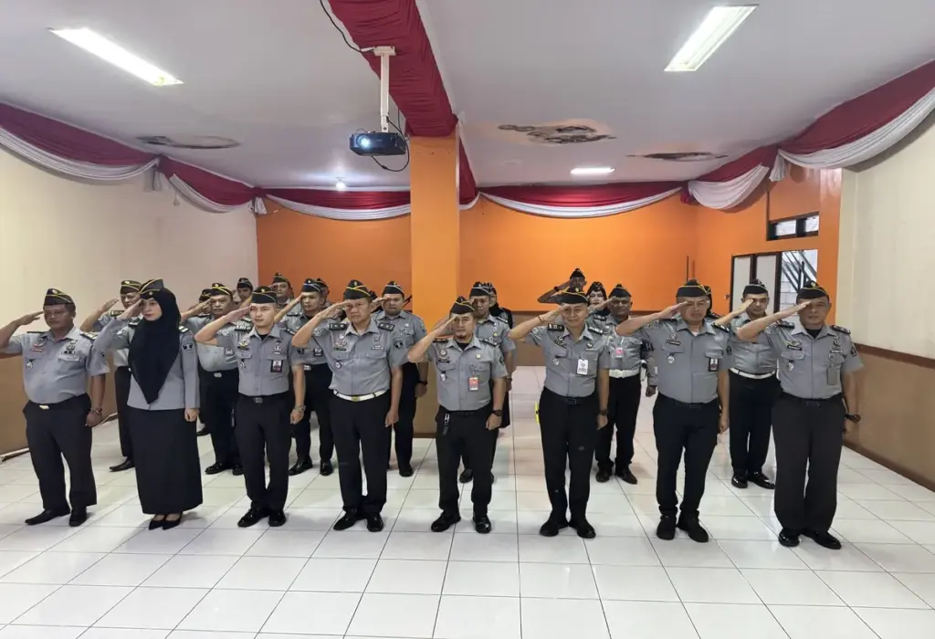 Lapas Garut mengikuti Apel Bersama Pegawai yang diselenggarakan secara serentak di lingkungan Kementerian Koor