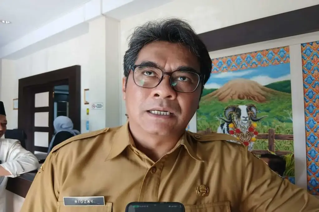 Kepala Dinas Koperasi dan UKM Garut