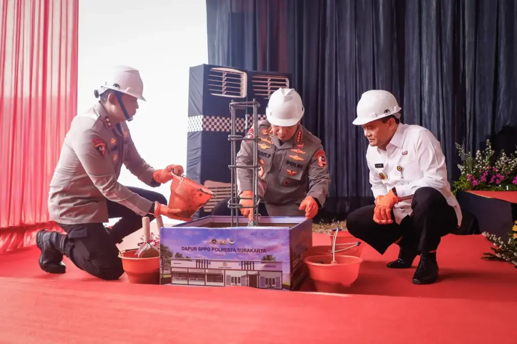 groundbreaking pembangunan gedung Stasiun Pelayanan Pemenuhan Gizi (SPPG)