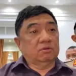 Bupati Garut Abdusy Syakur Amin, didampingi Kapolres Garut saat memberikan keterangan pers di Pendopo Garut, J