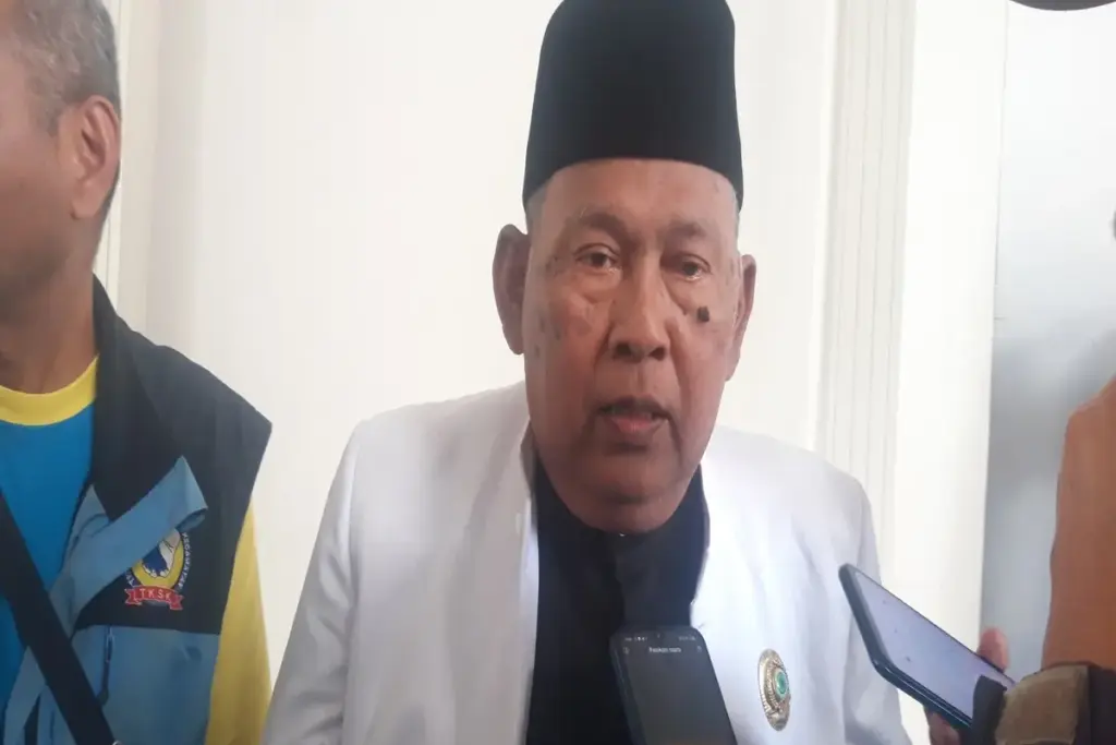 Ceng Munir, Ketua MUI Garut