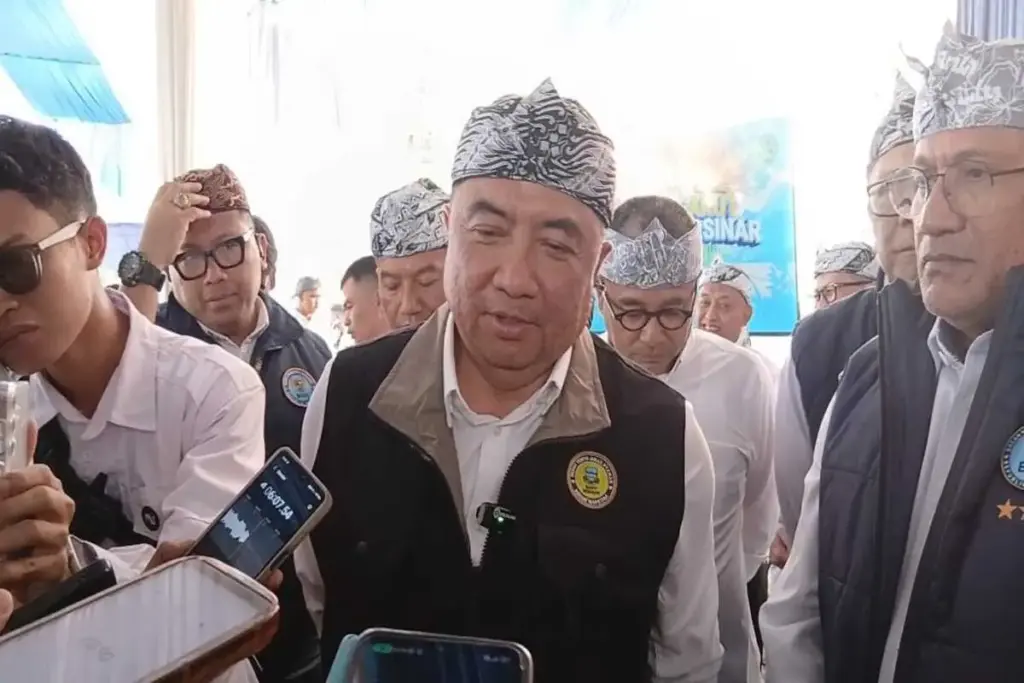Bupati Garut Abdusy Syakur