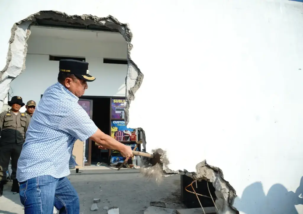 Bupati Garut tertibkan bangunan melanggar aturan