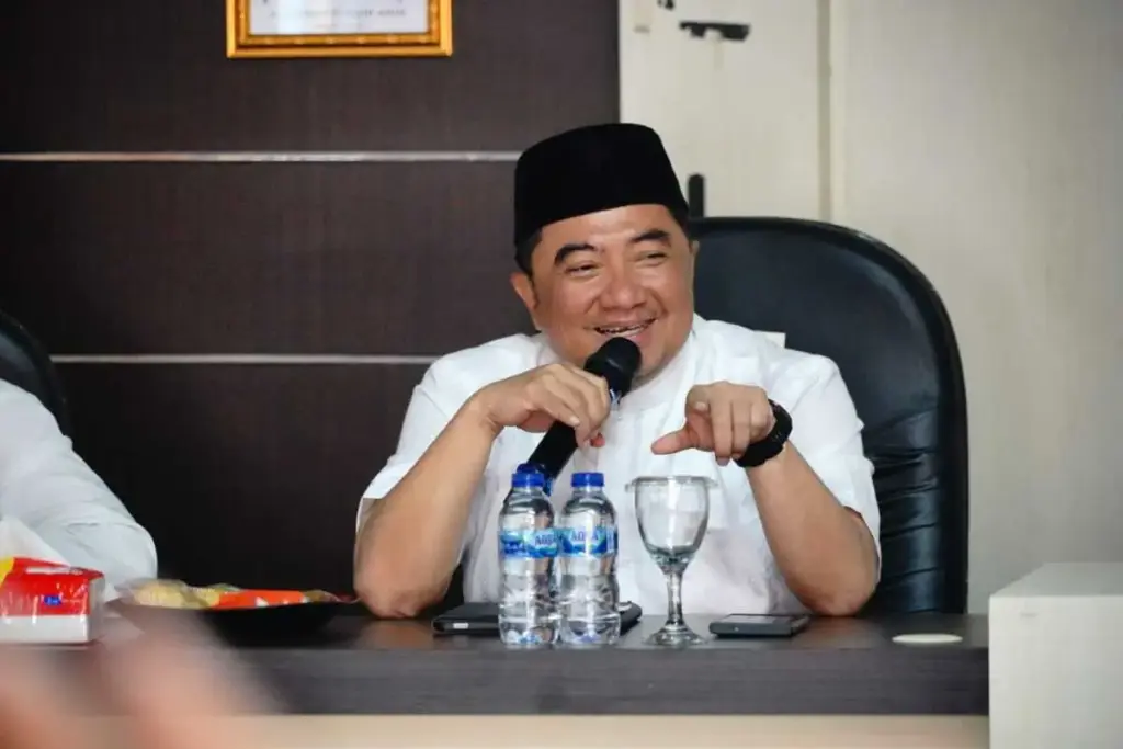 Bupati Garut Abdusy Syakur Amin