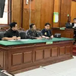Sengketa kepemilikan PT Dharma Nyata Pers, penerbit Tabloid Nyata, di Pengadilan Negeri (PN) Surabaya