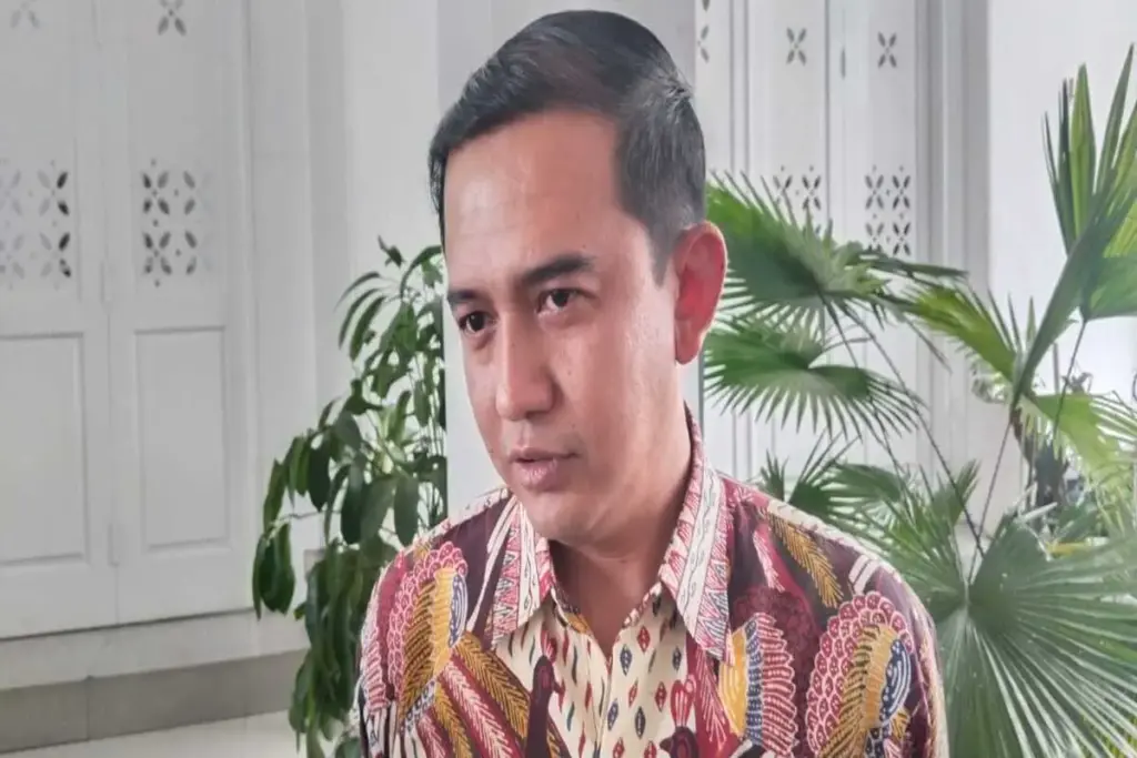 Ketua DPRD Garut, Aris Munandar