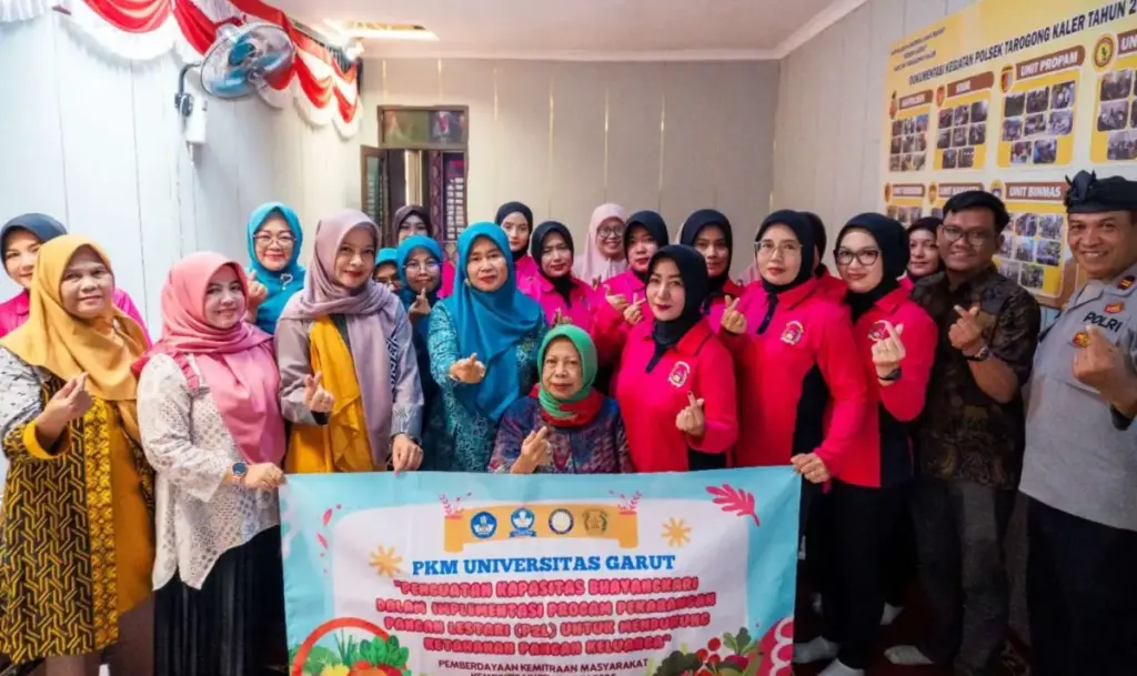 Sinergi Universitas Garut dan Bhayangkari Ranting Tarogong Kaler, Wujudkan Kemandirian Pangan dari Pekarangan