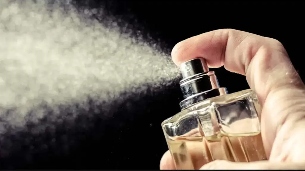 Deretan Aroma Parfum Paling Aneh yang Pernah Diciptakan