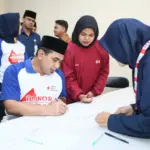 Wakil Gubernur Jawa Tengah, Taj Yasin saat menghadiri Penyerahan Penghargaan dan Temu Donor Darah Sukarela ke-