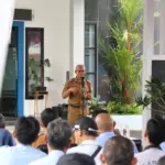 Sekda Garut, Nurdin Yana minta jajaran Direksi Perumda Tirta Intan Garut baru, untuk segera selesaikan beberap