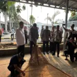 Menteri UMKM melihat langsung kerajinan rajut sabut kelapa di Lapas Garut