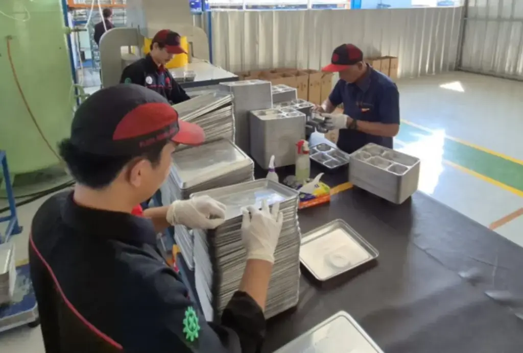 Jangan Bawa Pulang Makanan MBG! Risiko Keracunan Mengintai Siswa dan Orang Tua istimewa
