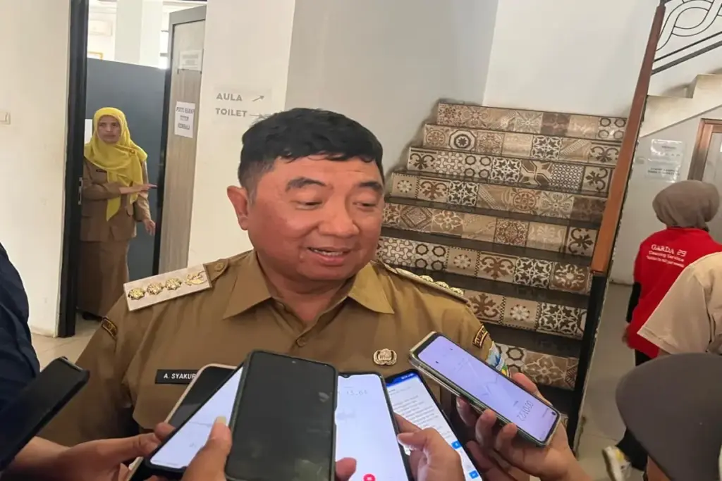 Bupati Garut Abdusy Syakur