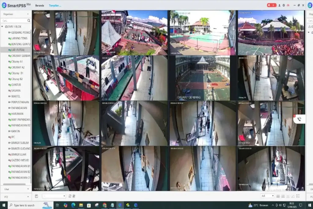 Ruang kontrol Lapas Garut