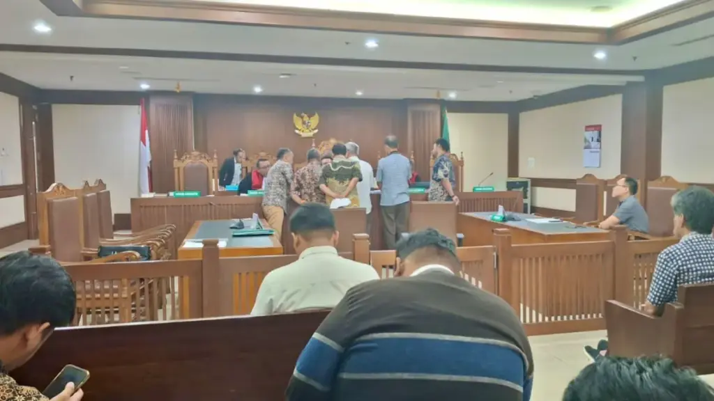 istimewa