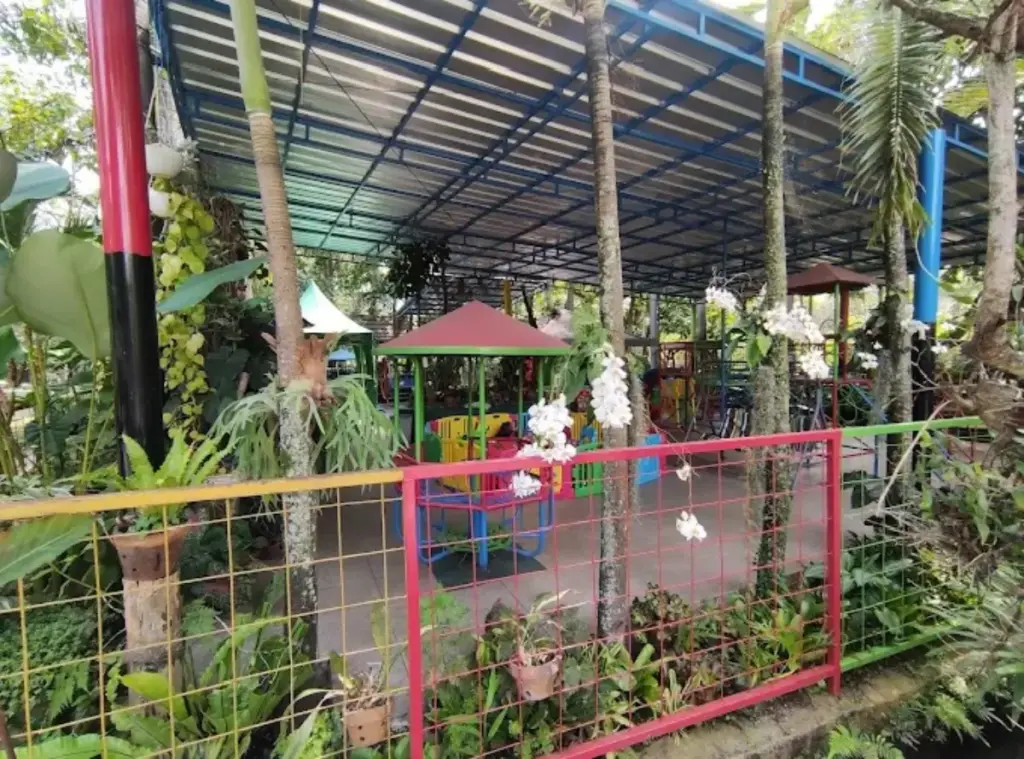rekomendasi wisata keluarga di garut