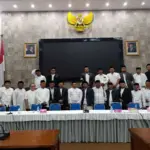 Bupati dan DPRD Garut menerima audiensi dari FPP (Forum Pondok Pesantren) Kab. Garut. (Foto: Feri/Radar Garut)