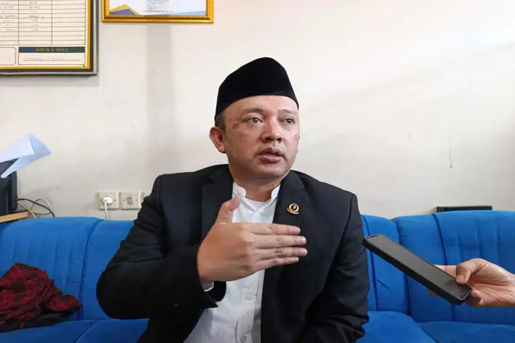 DPRD Jabar Dorong Perda Jaminan Kesehatan, Pendidikan, BLT Anak Yatim dan Anak Terlantar di Jawa Barat Aceng Malki Mimar, Anggota DPRD Provinsi Jawa Barat