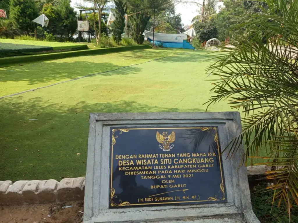 Desa Wisata Cangkuang