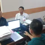 Pelaku saat dilakukan pemeriksaan oleh Kepolisian. (Dok Polres Garut)