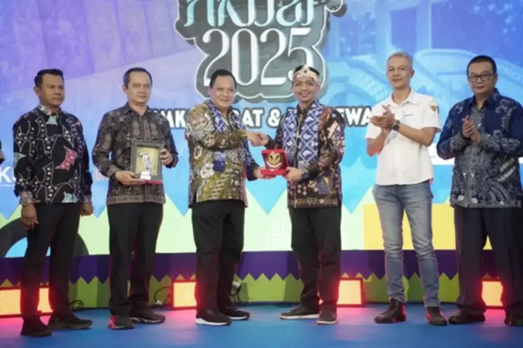 istimewa
