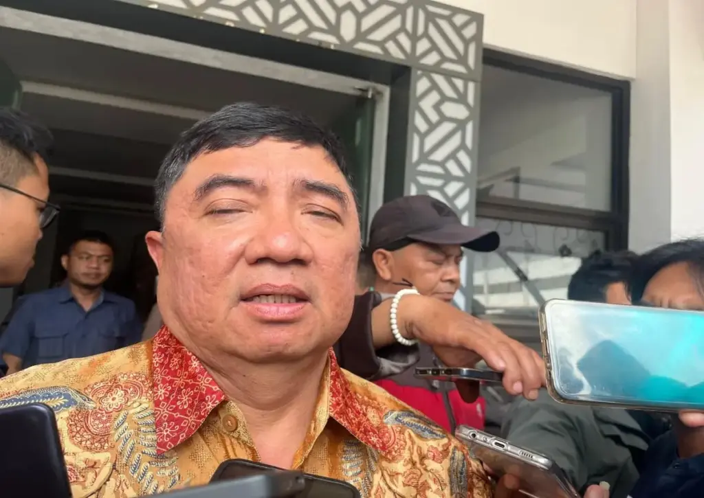 Bupati Garut Abdusy Syakur Amin