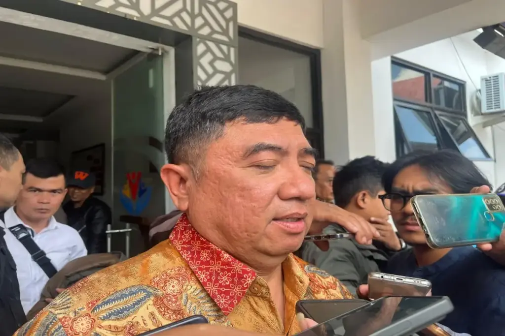 Bupati Garut Abdusy Syakur Amin