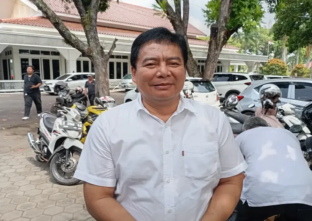 kepala sekolah SMPN 1 Garut, Yusup Satria Gautama