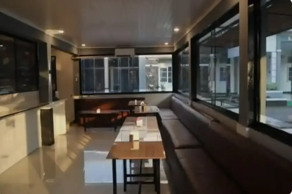 suasana di dalam Kafe Integrasi Kejo Comot Lapas Garut