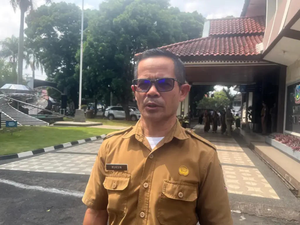 Kepala Dinas Ketenagakerjaan dan Transmigrasi, Kab. Garut, Muksin. (Foto: Rizka/Radar Garut)