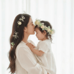 prompt gemini ai ibu dan anak perempuan