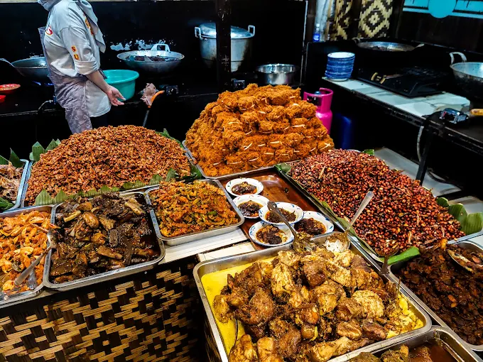 rumah makan prasmanan di garut