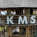 tempat makan di garut view sawah