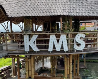 3 Tempat Makan di Garut View Sawah yang Bikin Suasana Makan Makin Adem! tempat makan di garut view sawah