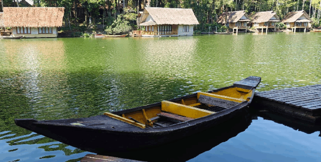 tiket masuk kampung sampireun garut