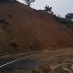 Longsor di Cikajang, Akses Jalan Provinsi Sempat Tertutup. (Istimewa)