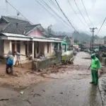 Situasi banjir di Cisurupan Garut. (Istimewa)