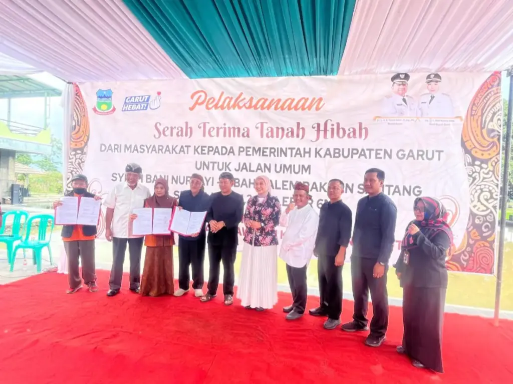 Warga Karangmulya Hibahkan Tanah 1,2 Km untuk Pembangunan Jalan Umum