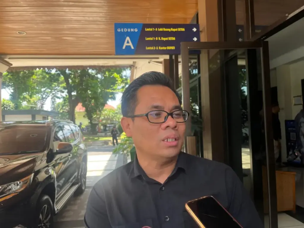 Kepala Dinas Pekerjaan Umum dan Penataan Ruang (PUPR) Kabupaten Garut, Agus Ismail