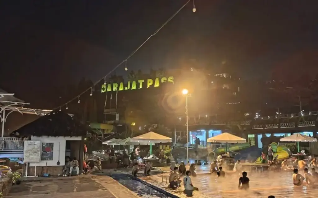 Bikin Releks, Ini Dia 5 Pemandian Air Panas yang ada di Garut! pemandian air panas di garut